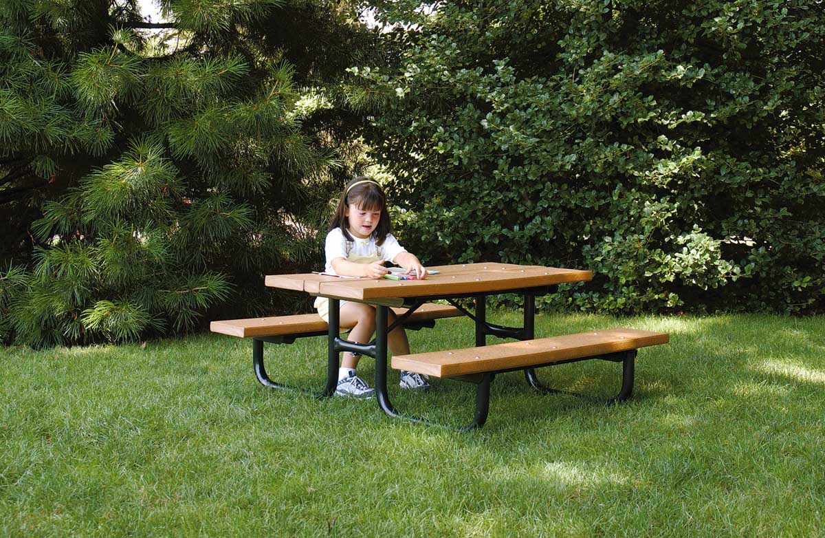 Kidstable picnic table