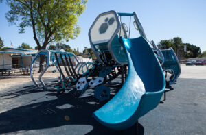 A custom Hedra Towers playset featuring various access points and climbing elements.
